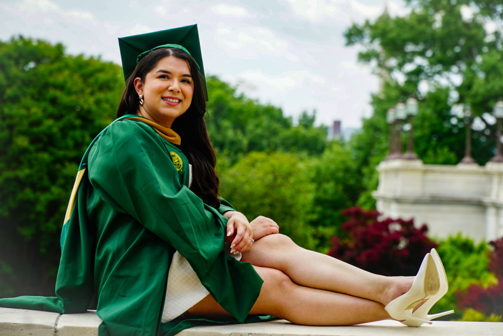 Graduation portrait with a relaxed outdoor feel